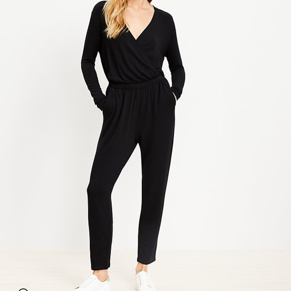 Lou & Grey LOFT Signature Soft-Blend Crossover Jumpsuit M Black Comfy Effortless - Picture 1 of 3